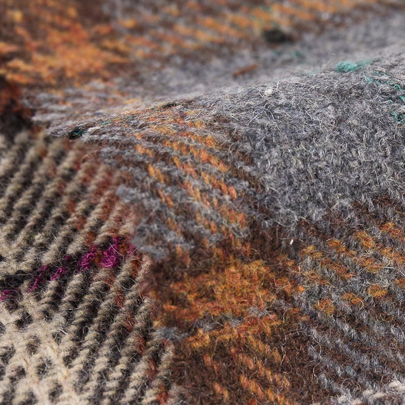 Klassischer karierter Woll-Tweed-Stoff für Kleidung im Winter 3423